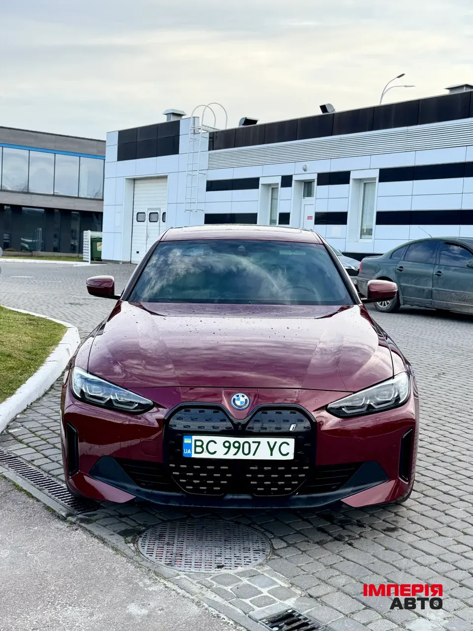 BMW i4 - фото 3