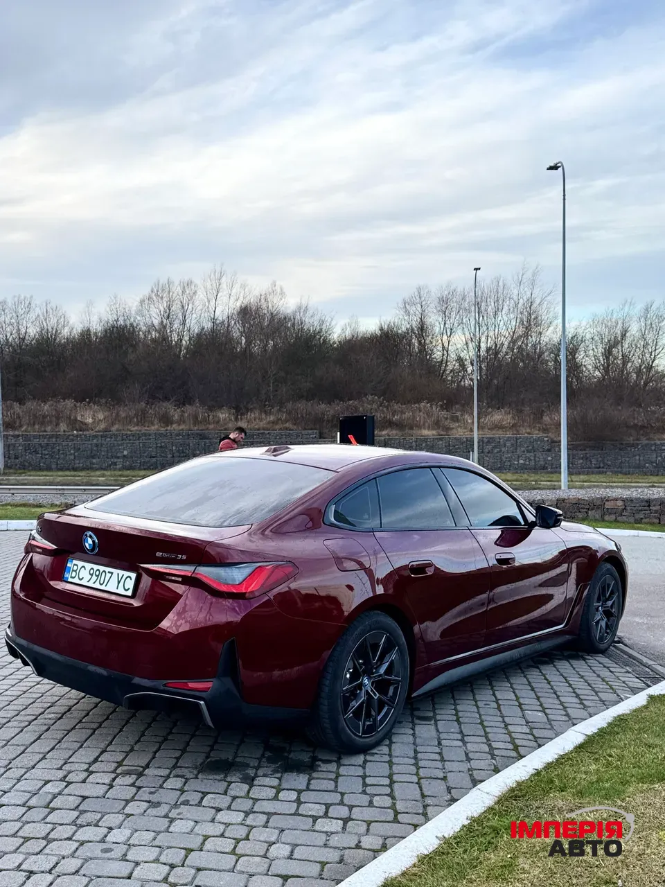 BMW i4 - фото 9