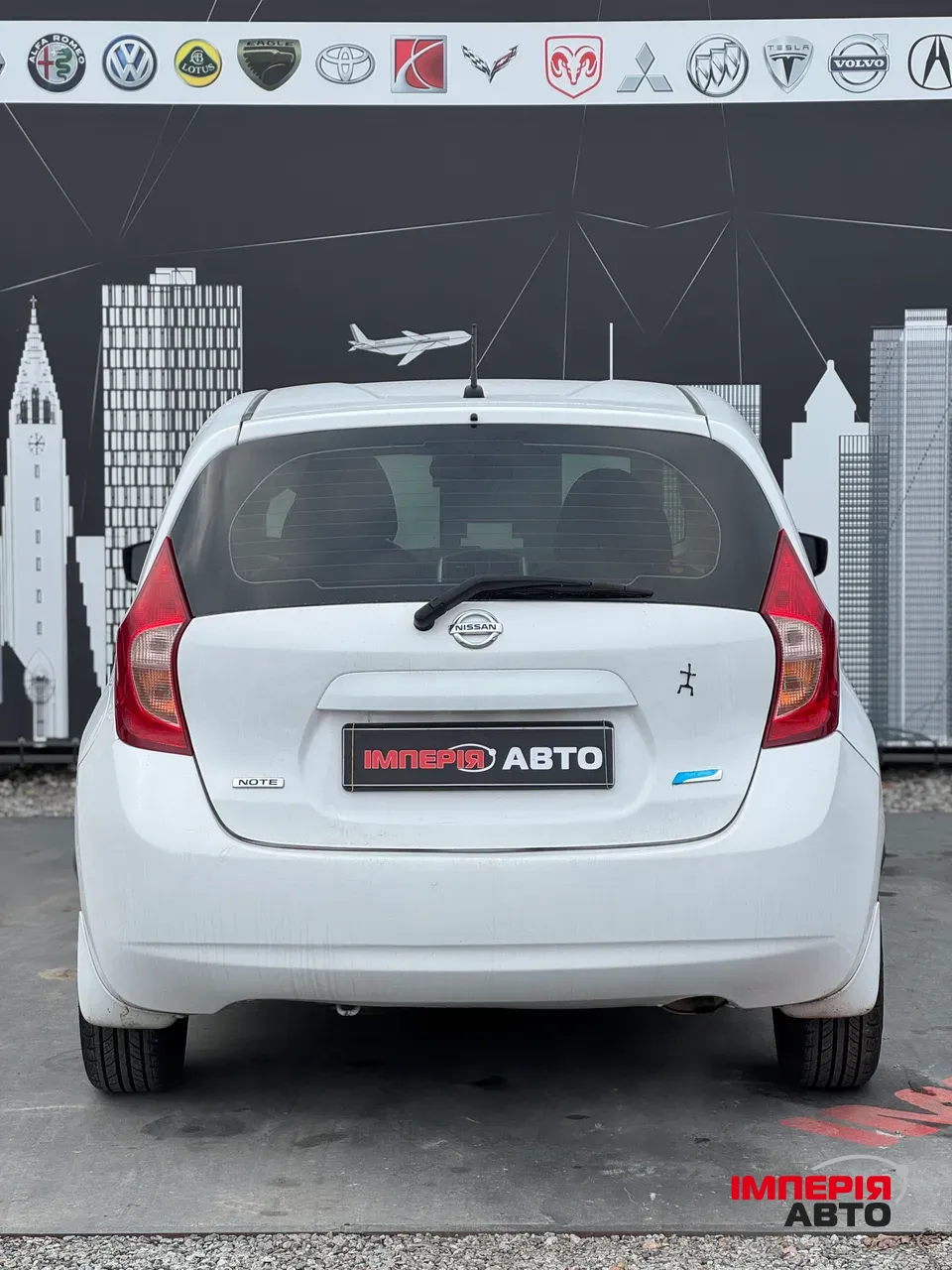 Nissan Versa Note - фото 4