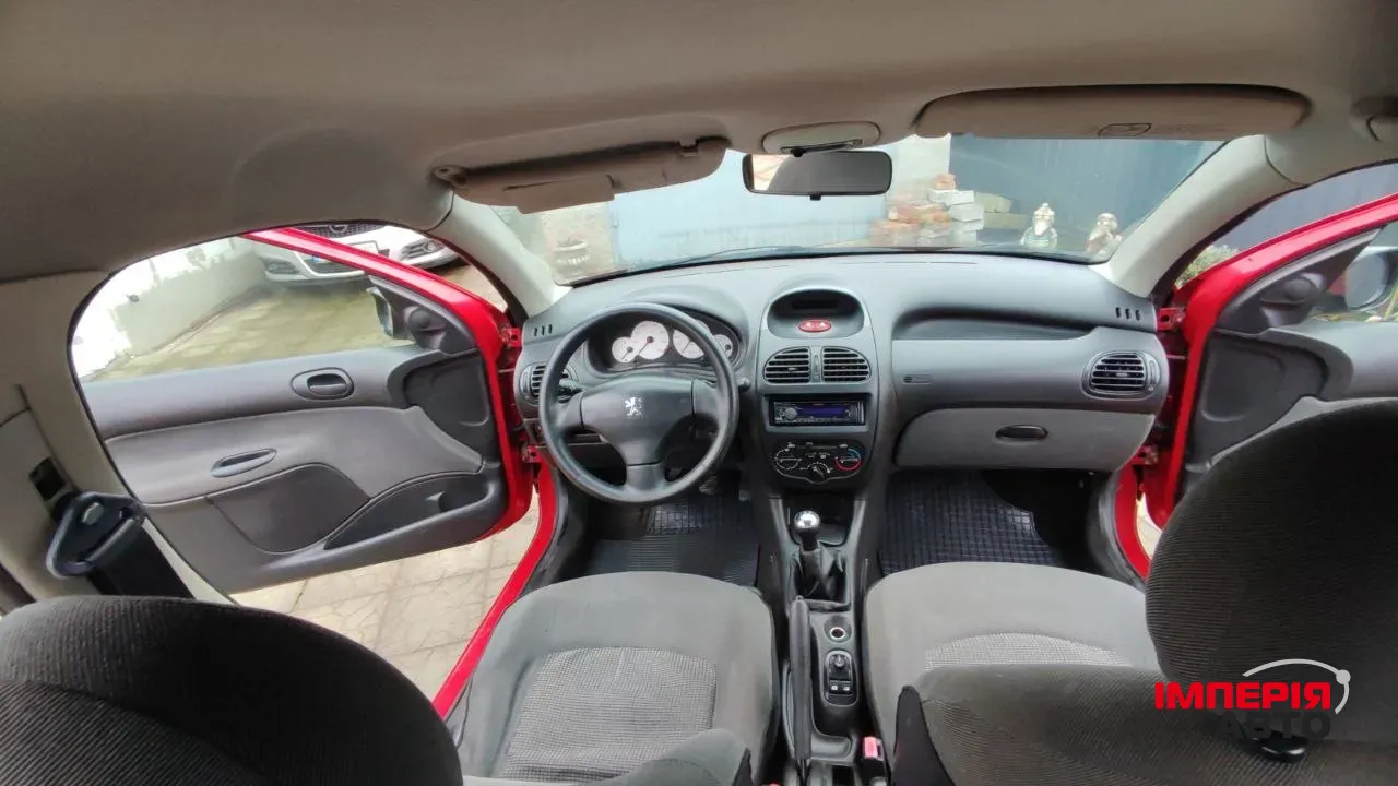 Peugeot 206 - фото 17
