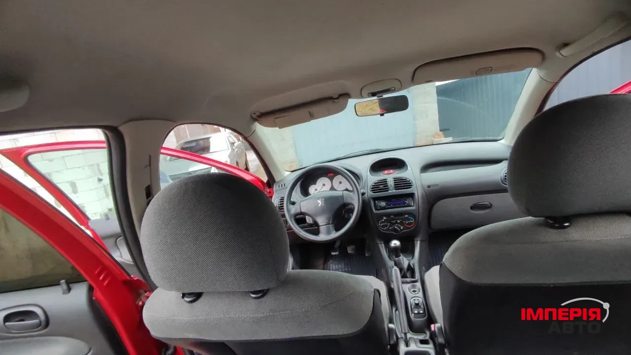 Peugeot 206 - фото 16