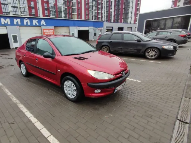 Peugeot 206 - фото 4
