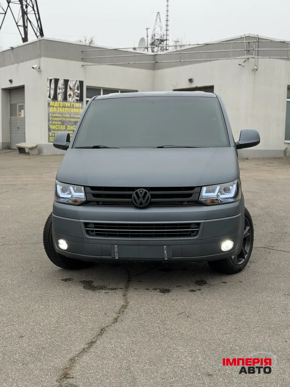 Volkswagen Caravelle - фото 2