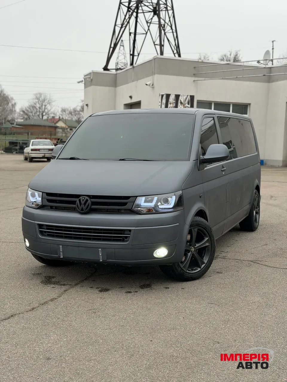 Volkswagen Caravelle - фото 1