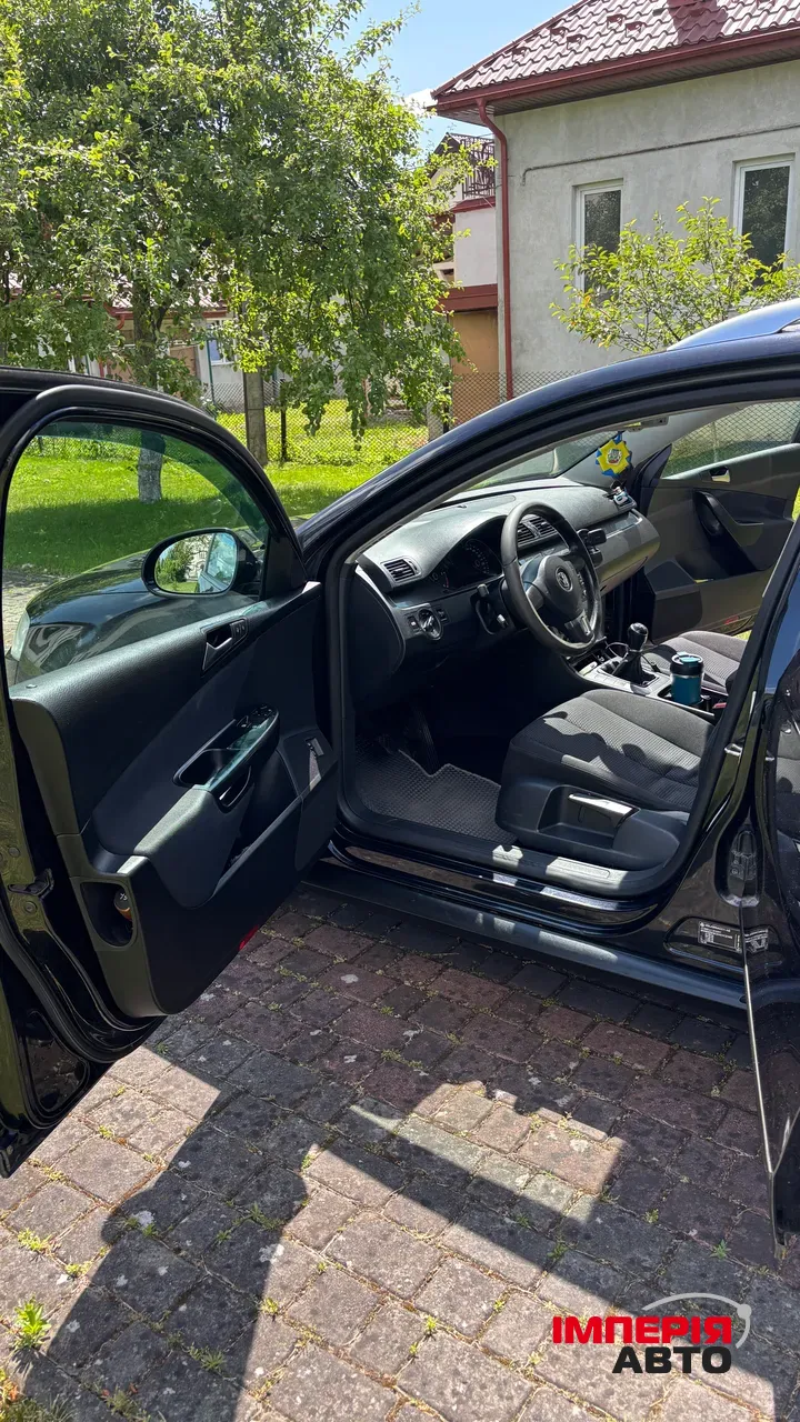 Volkswagen Passat - фото 9