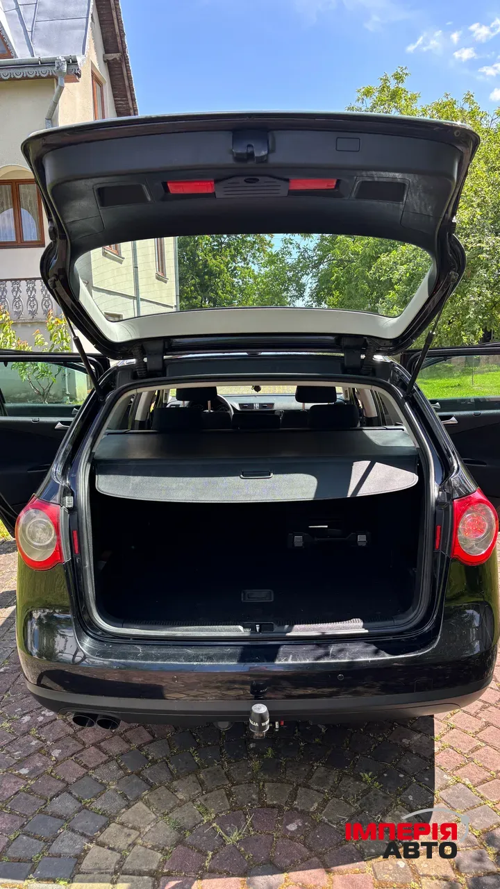 Volkswagen Passat - фото 16