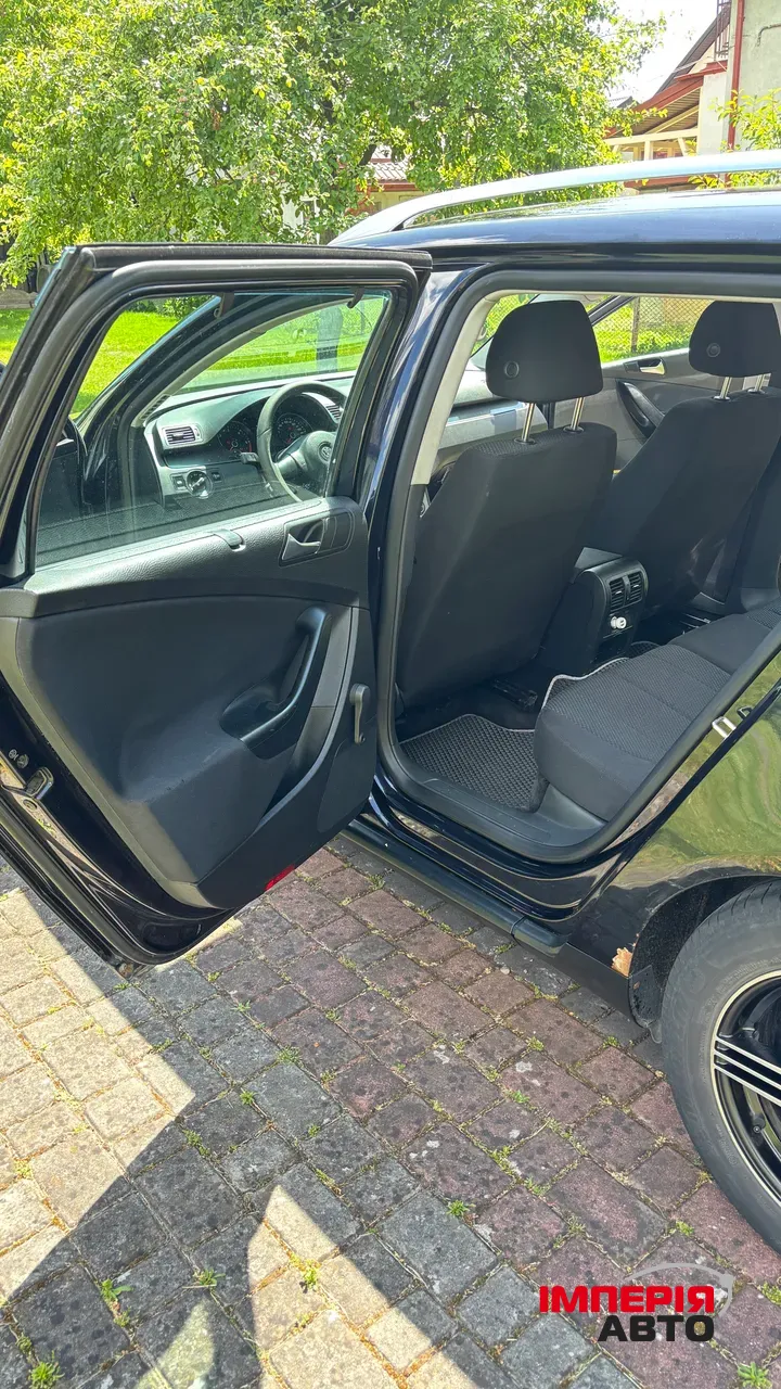 Volkswagen Passat - фото 18