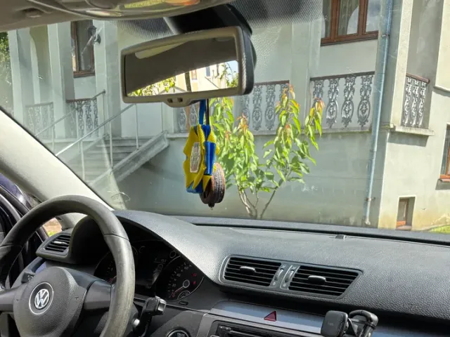 Volkswagen Passat - фото 2