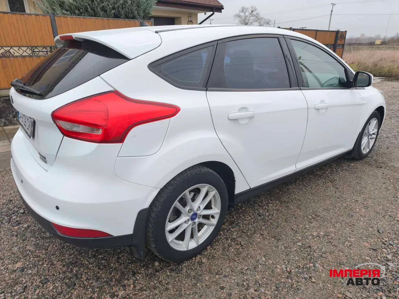 Ford Focus - фото 3