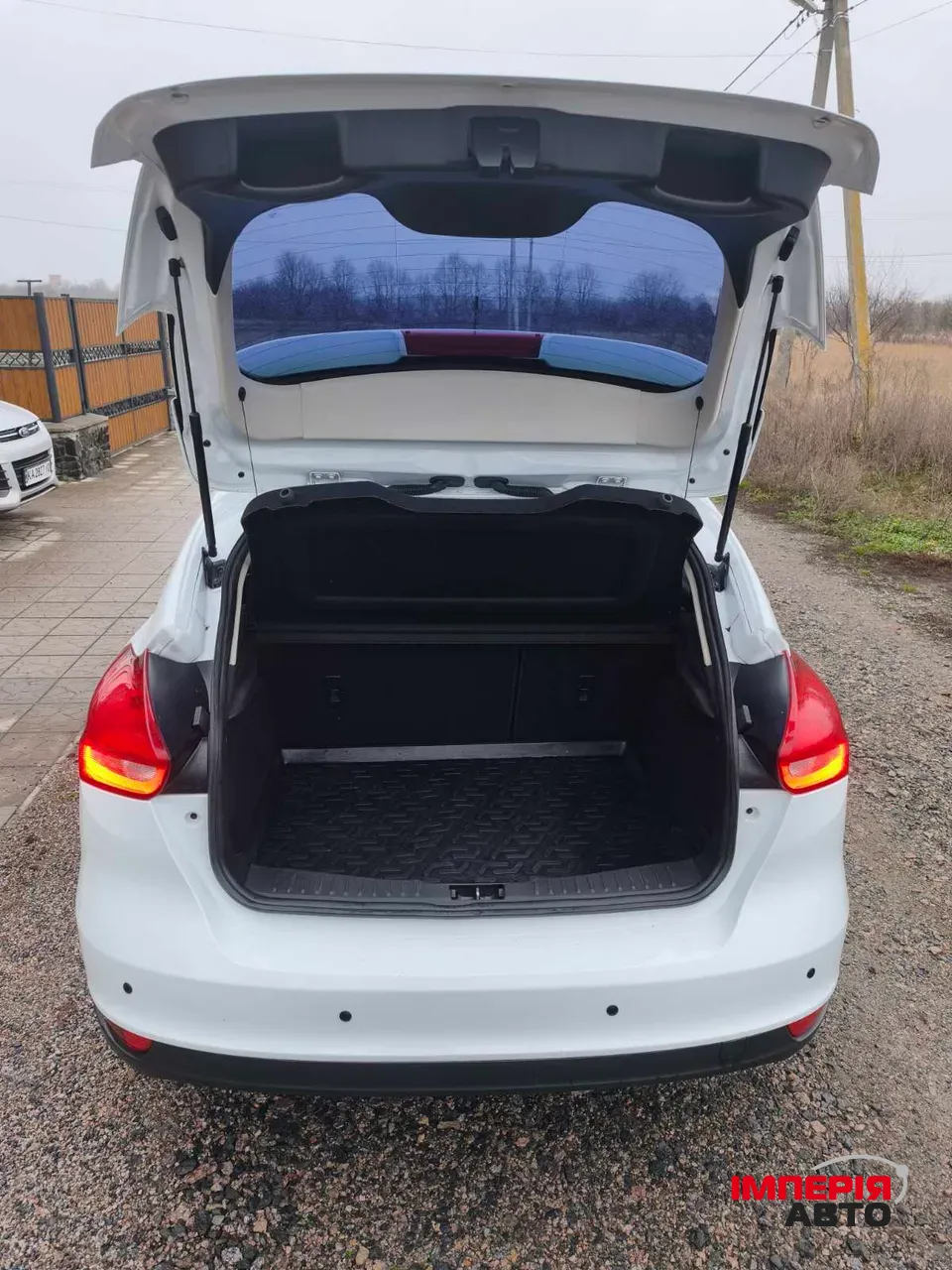 Ford Focus - фото 11