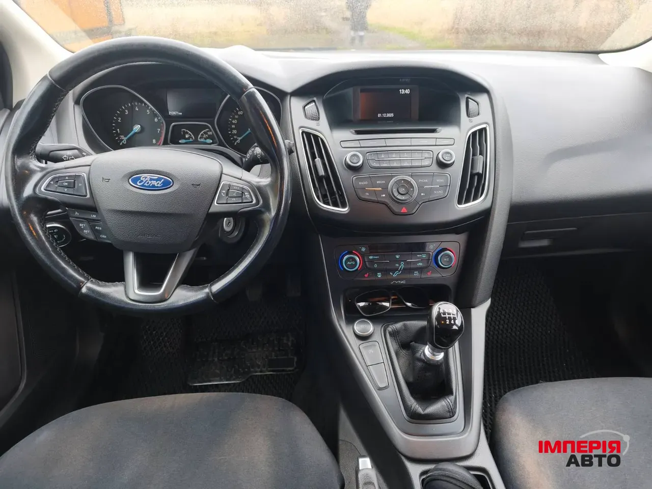 Ford Focus - фото 10