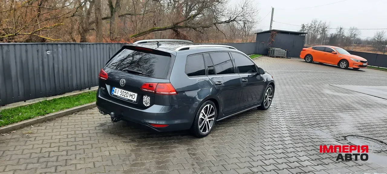 Volkswagen Golf - фото 3