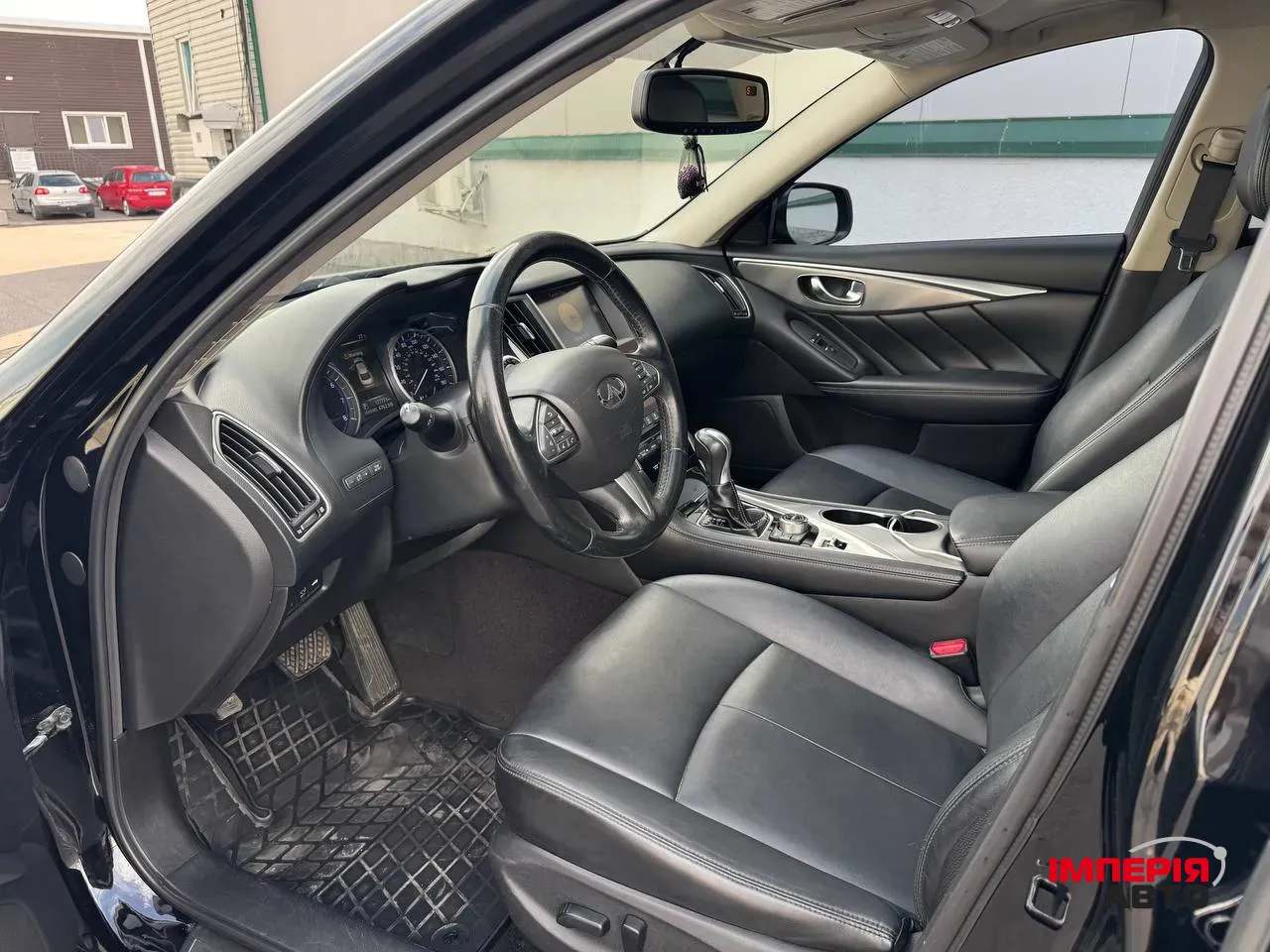 Infiniti Q50 - фото 8