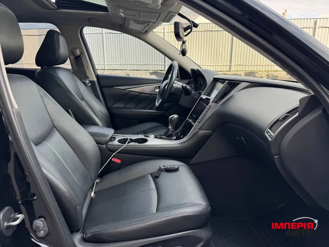 Infiniti Q50 - фото 11