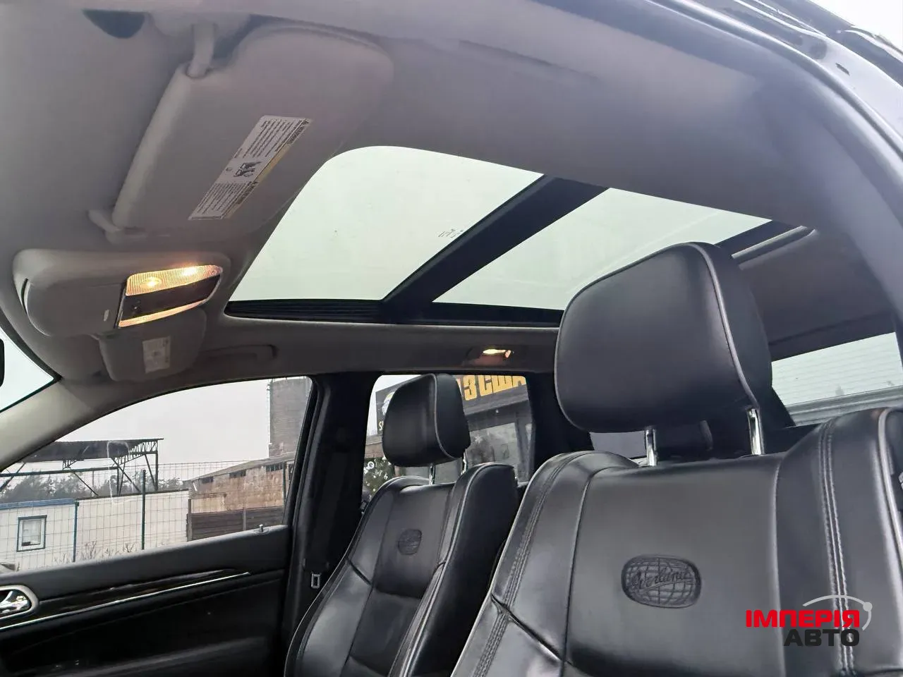 Jeep Grand Cherokee - фото 19