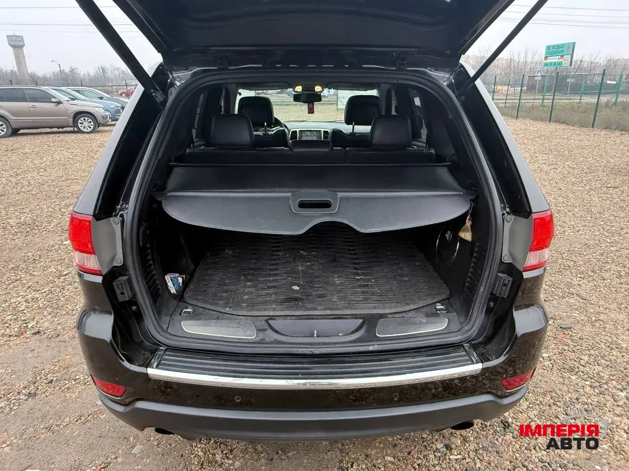 Jeep Grand Cherokee - фото 17