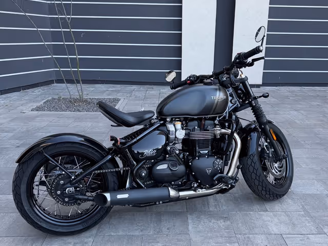 Triumph Bonneville Bobber - зображення 5