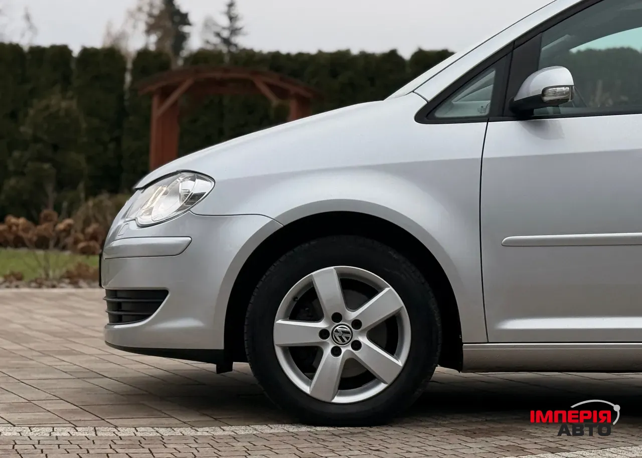 Volkswagen Touran - фото 19