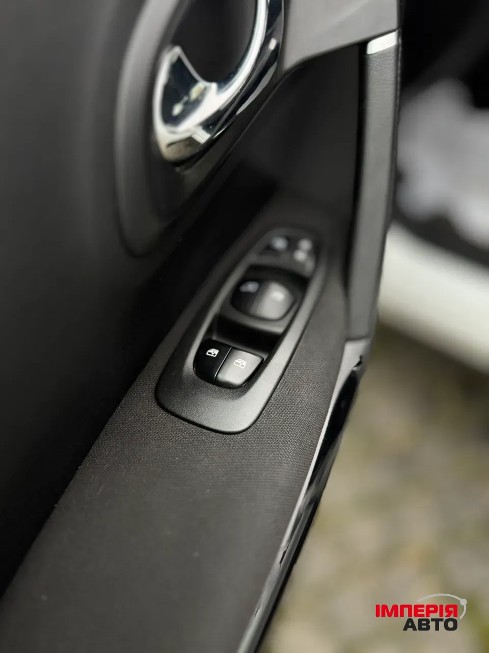 Renault Kadjar - фото 16