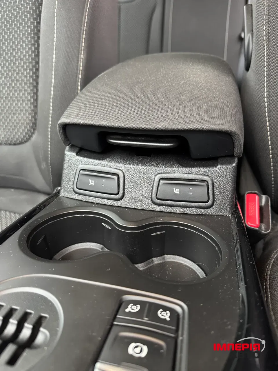 Renault Kadjar - фото 18