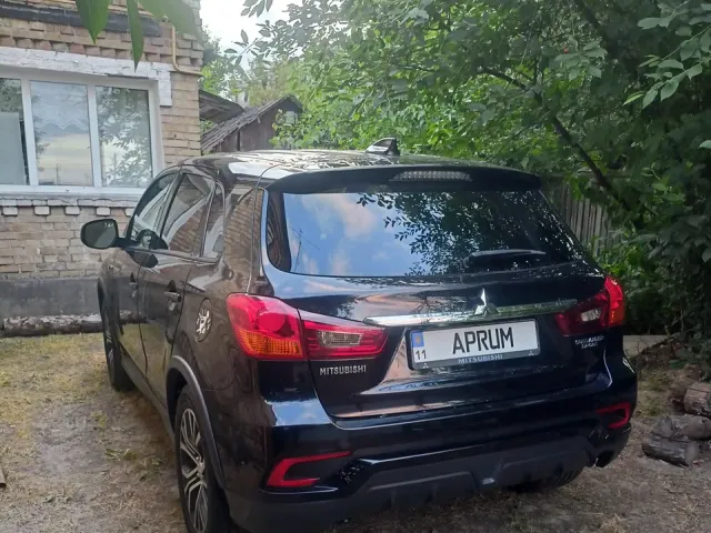 Mitsubishi Outlander Sport - фото 5