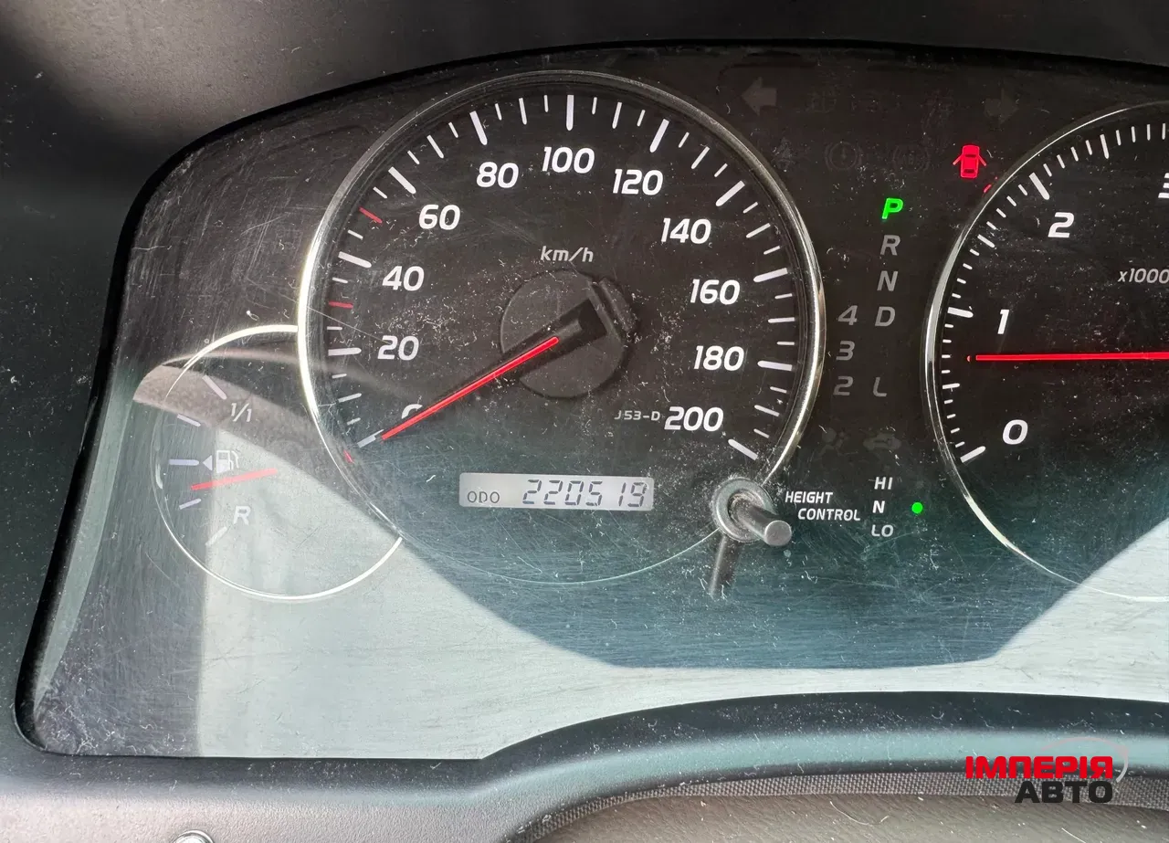 Toyota Land Cruiser Prado - фото 4