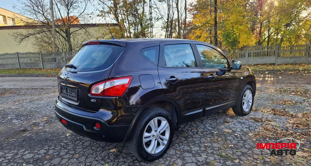 Nissan Qashqai - фото 14
