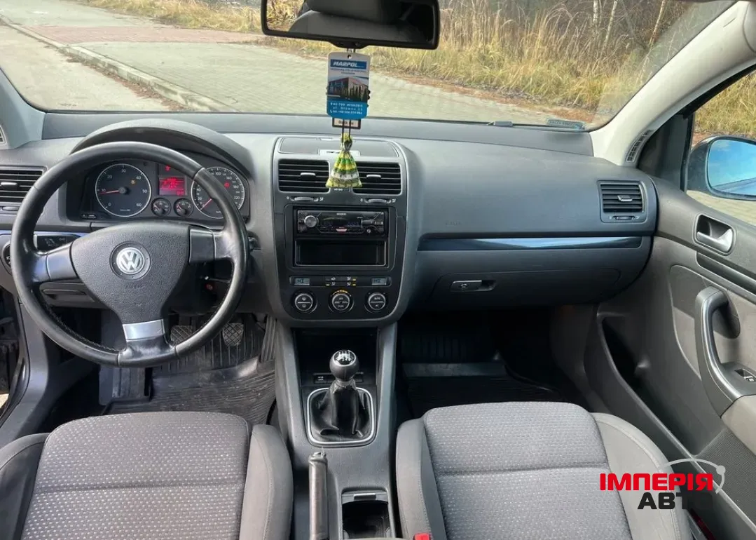 Volkswagen Golf - фото 12