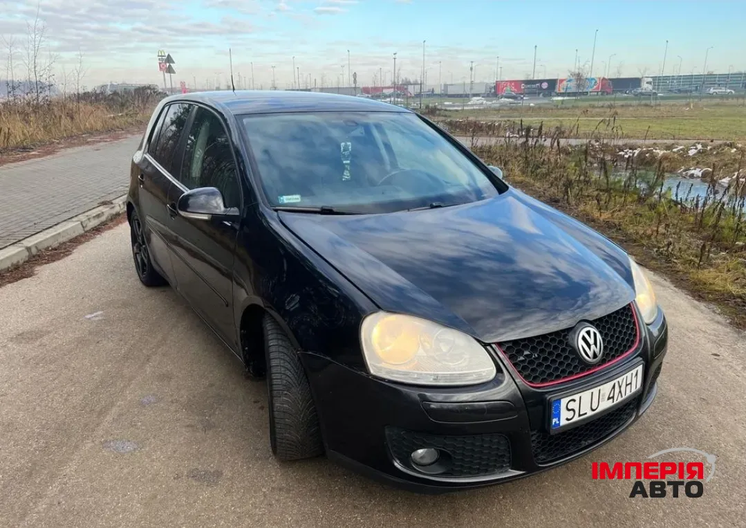 Volkswagen Golf - фото 8