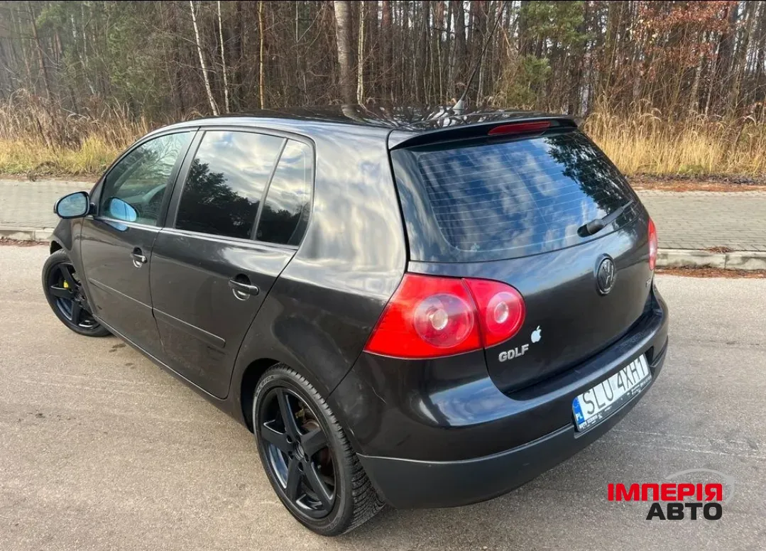 Volkswagen Golf - фото 6