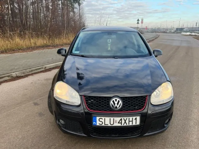 Volkswagen Golf - фото 3