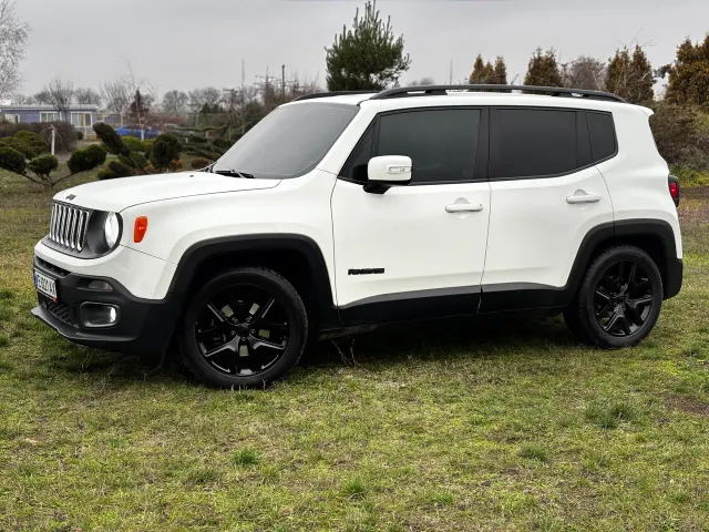 Jeep Renegade - фото 2