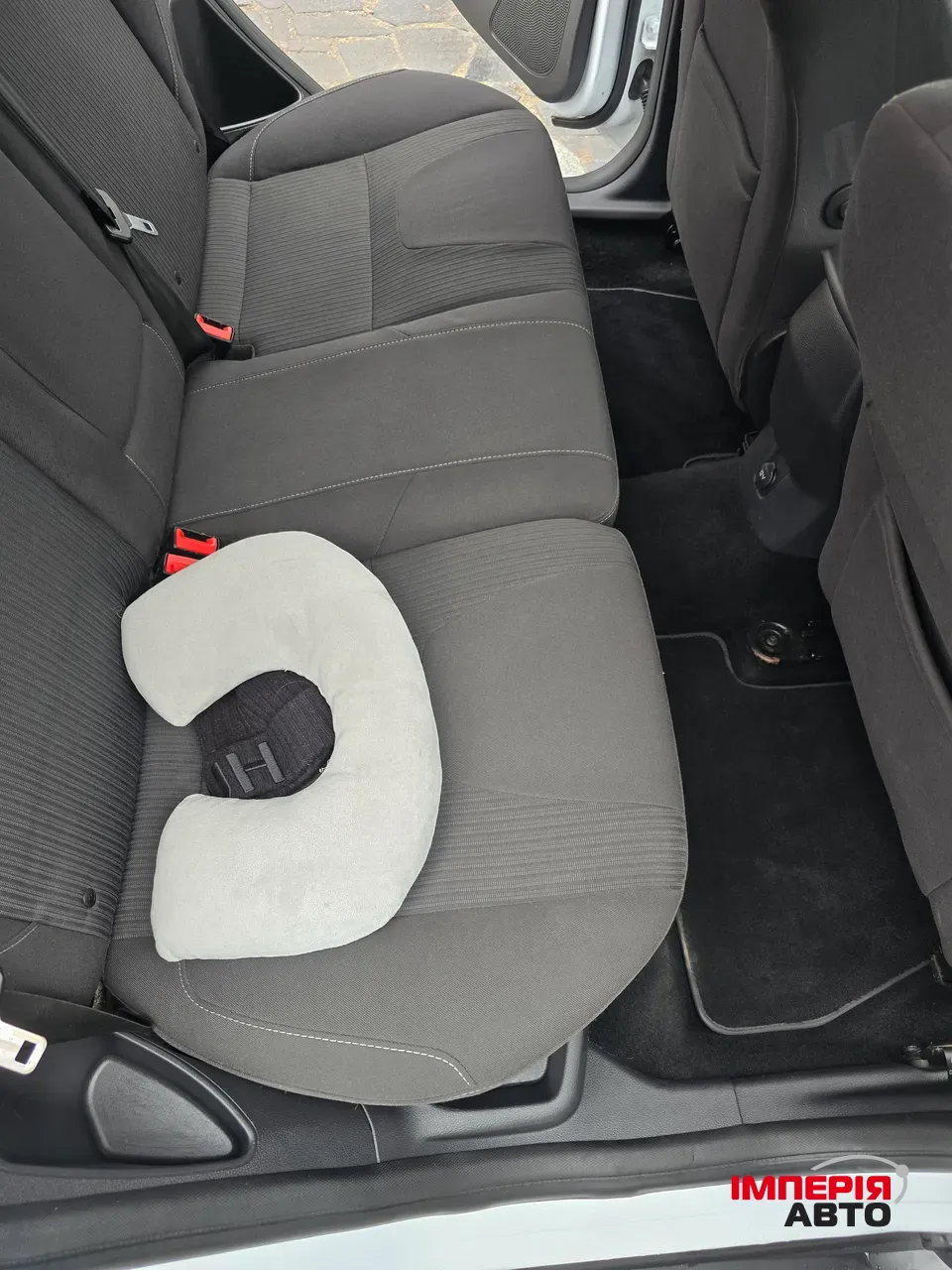 Ford Focus - фото 13