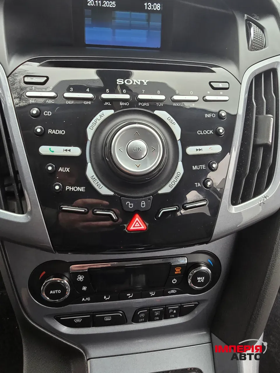 Ford Focus - фото 18