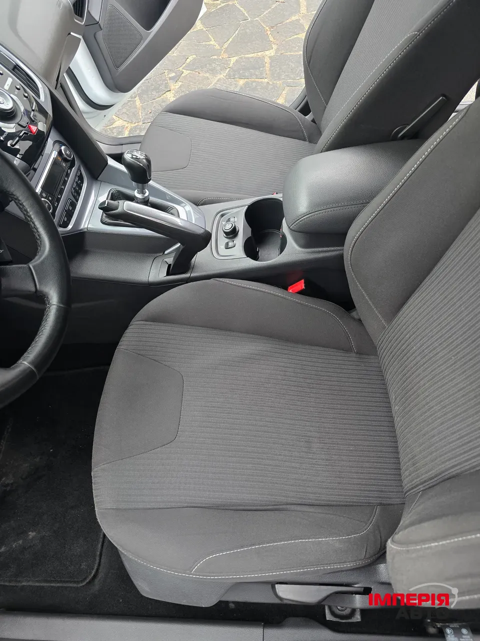 Ford Focus - фото 10