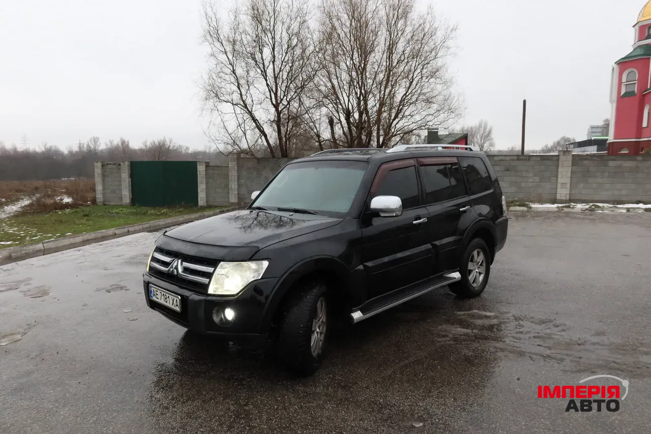 Mitsubishi Pajero - фото 20