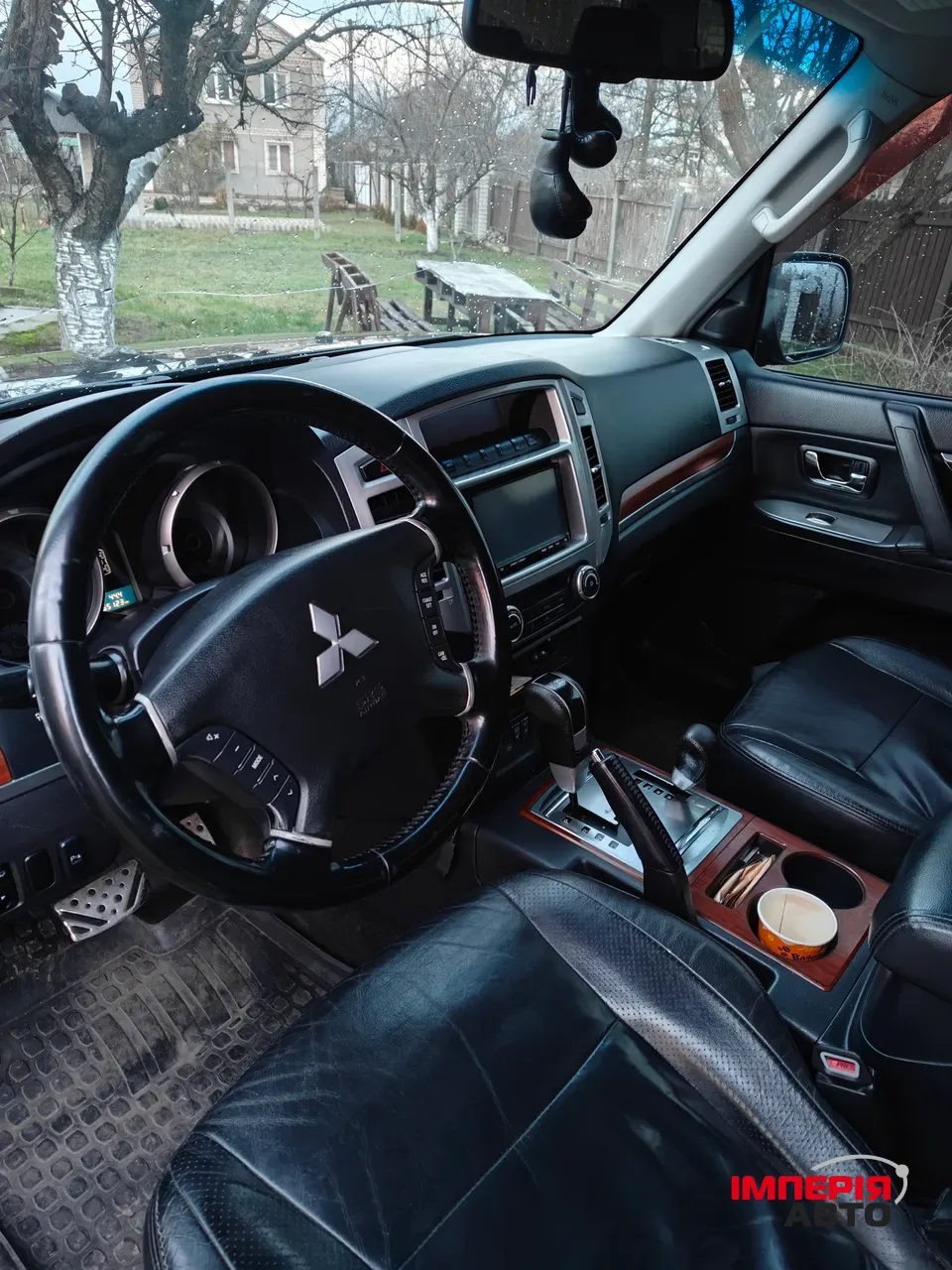 Mitsubishi Pajero - фото 5