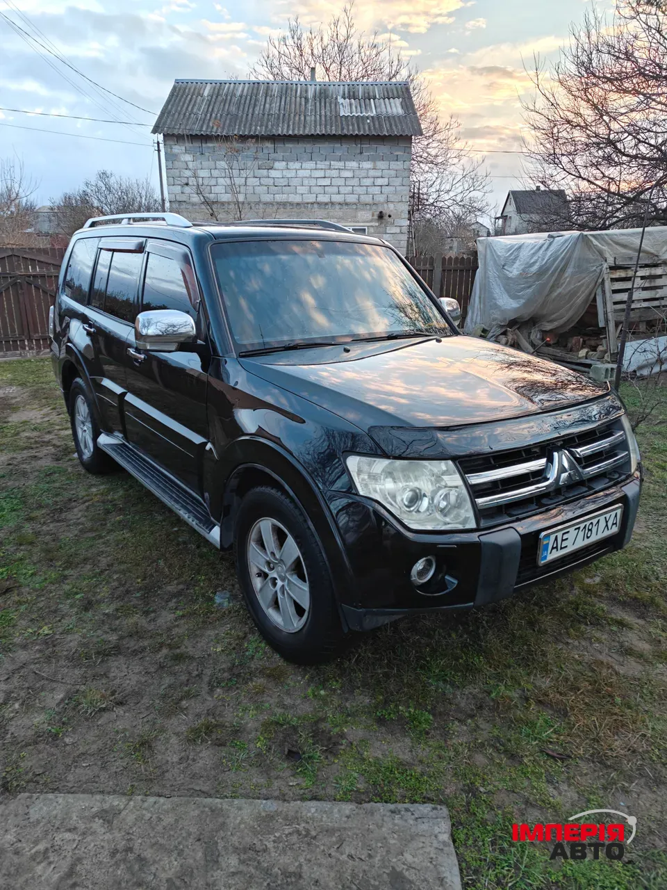 Mitsubishi Pajero - фото 2