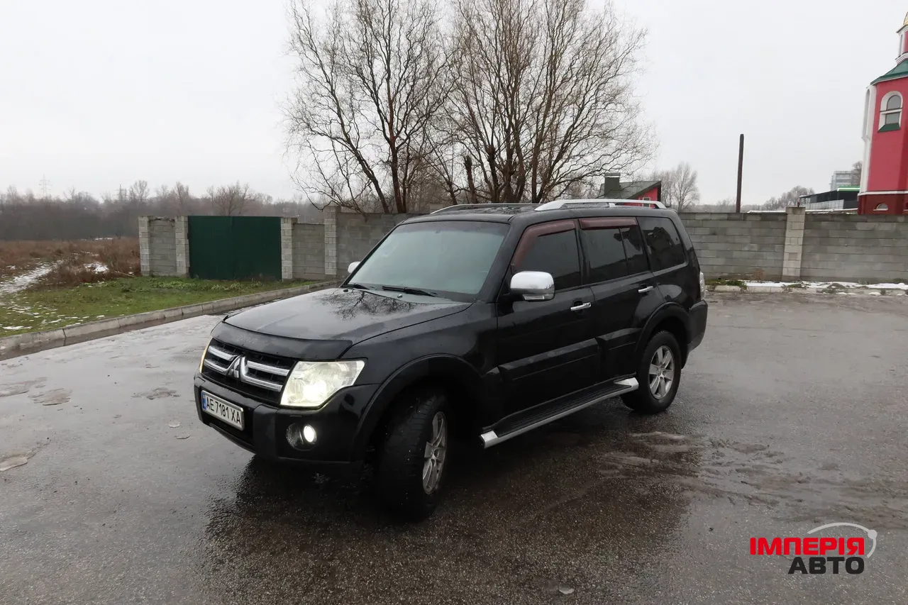 Mitsubishi Pajero - фото 17