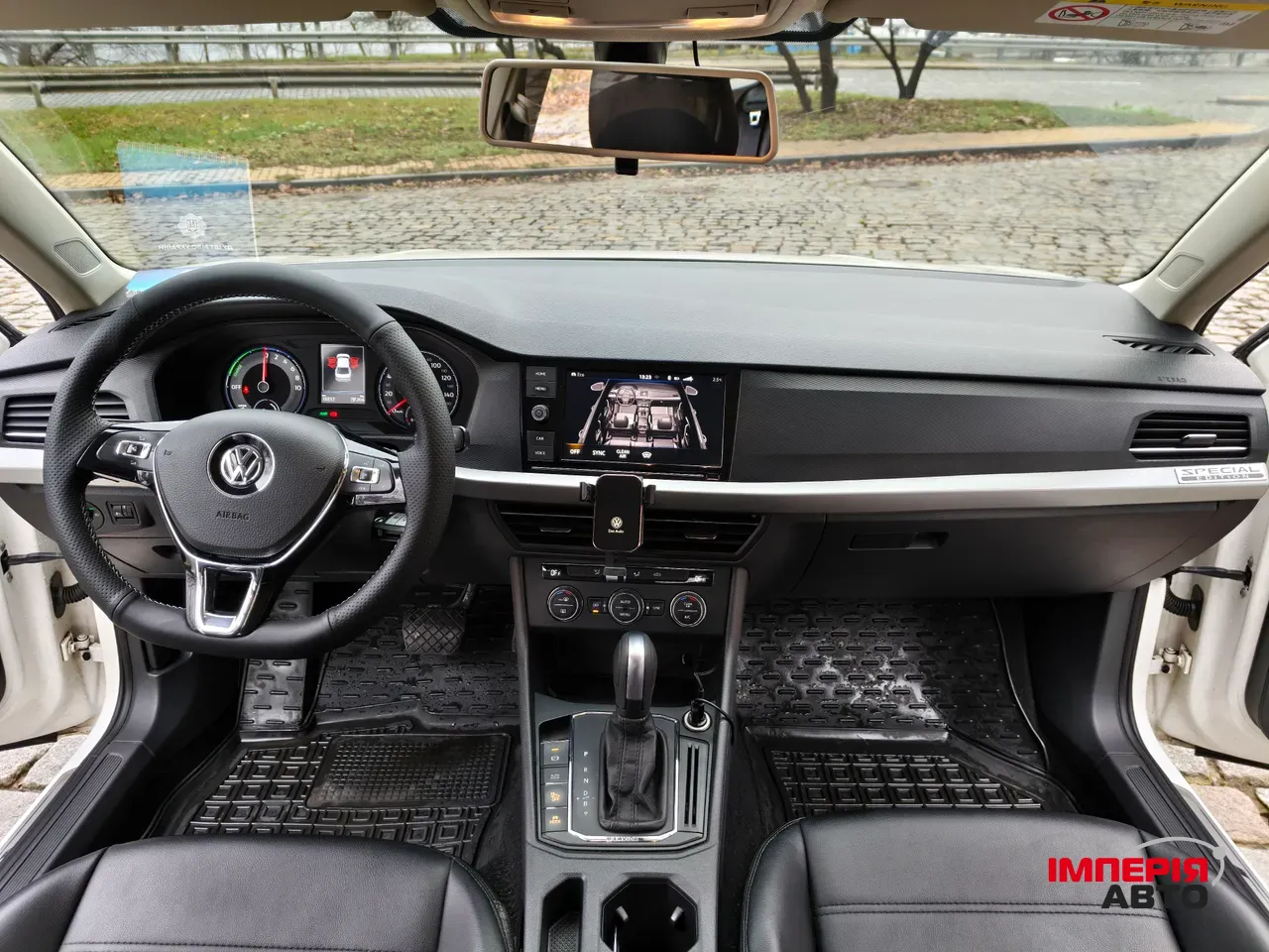 Volkswagen Lavida - фото 18