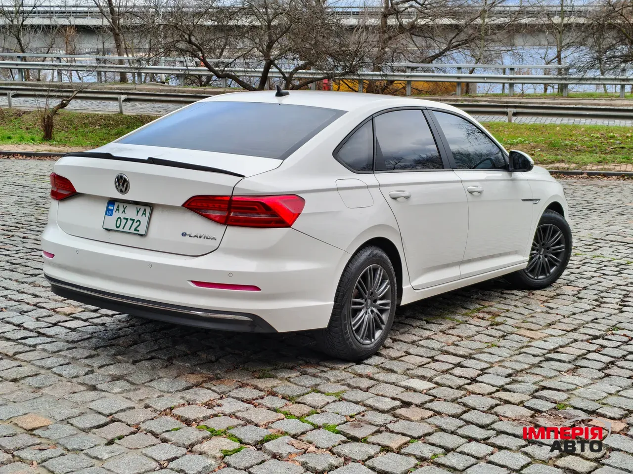 Volkswagen Lavida - фото 9