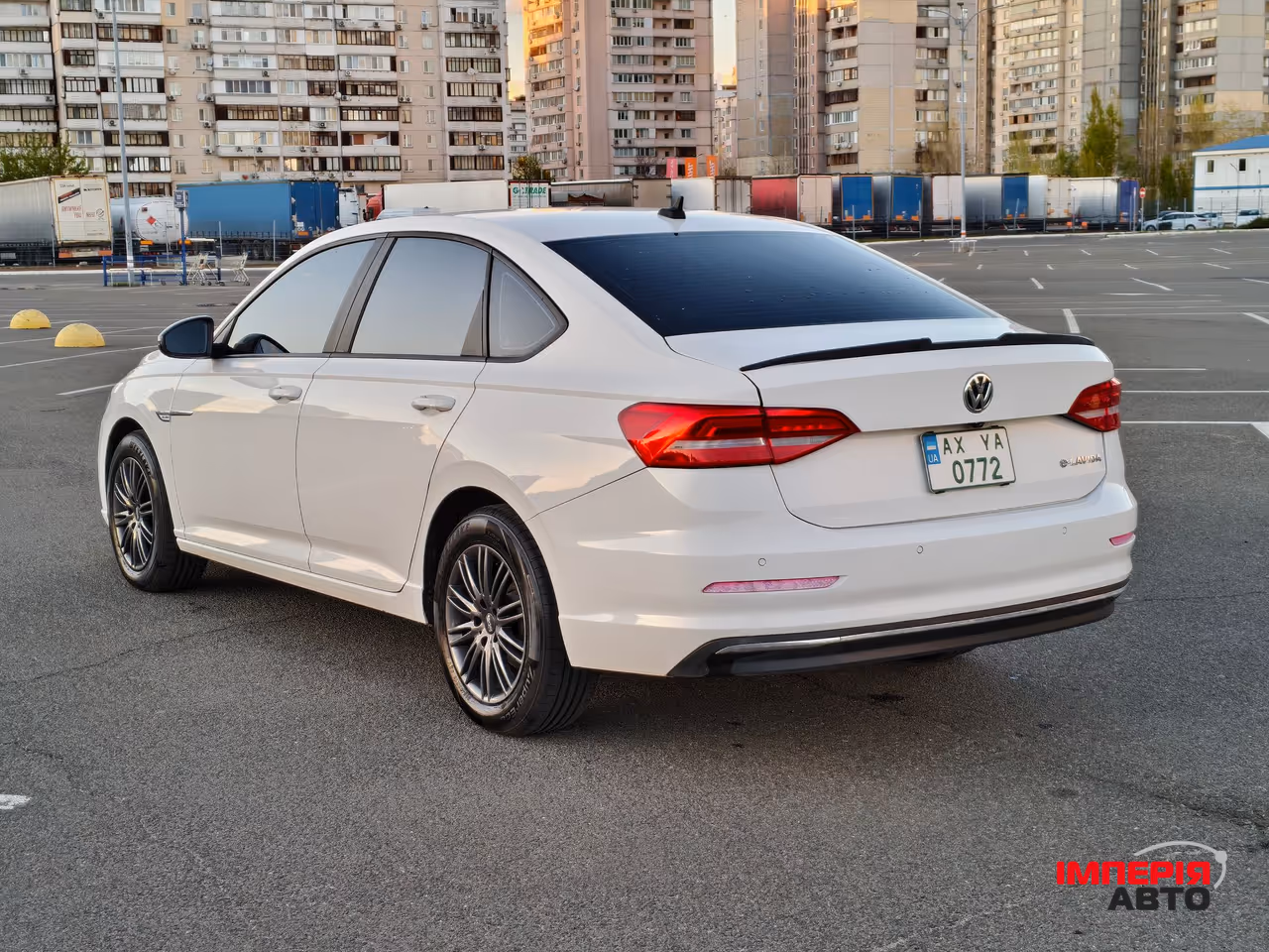 Volkswagen Lavida - фото 3