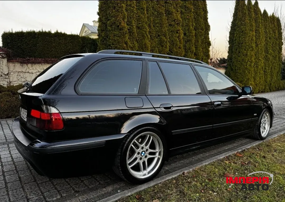 BMW 5 серії - фото 2