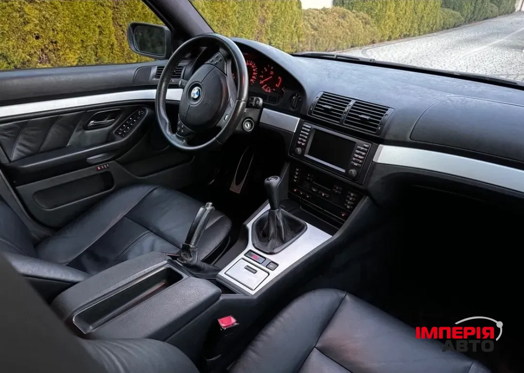 BMW 5 серії - фото 12