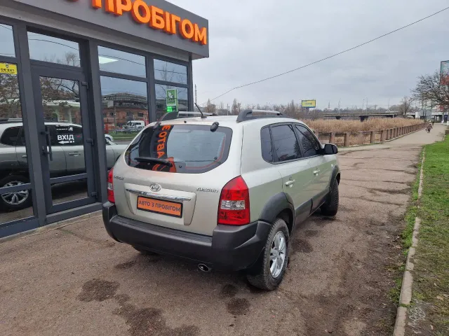Hyundai Tucson - фото 3