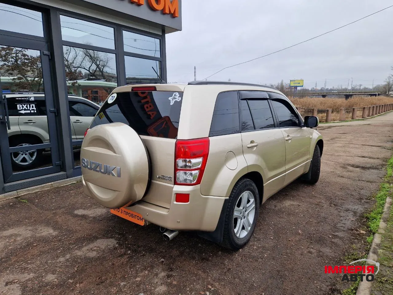 Suzuki Grand Vitara - фото 3