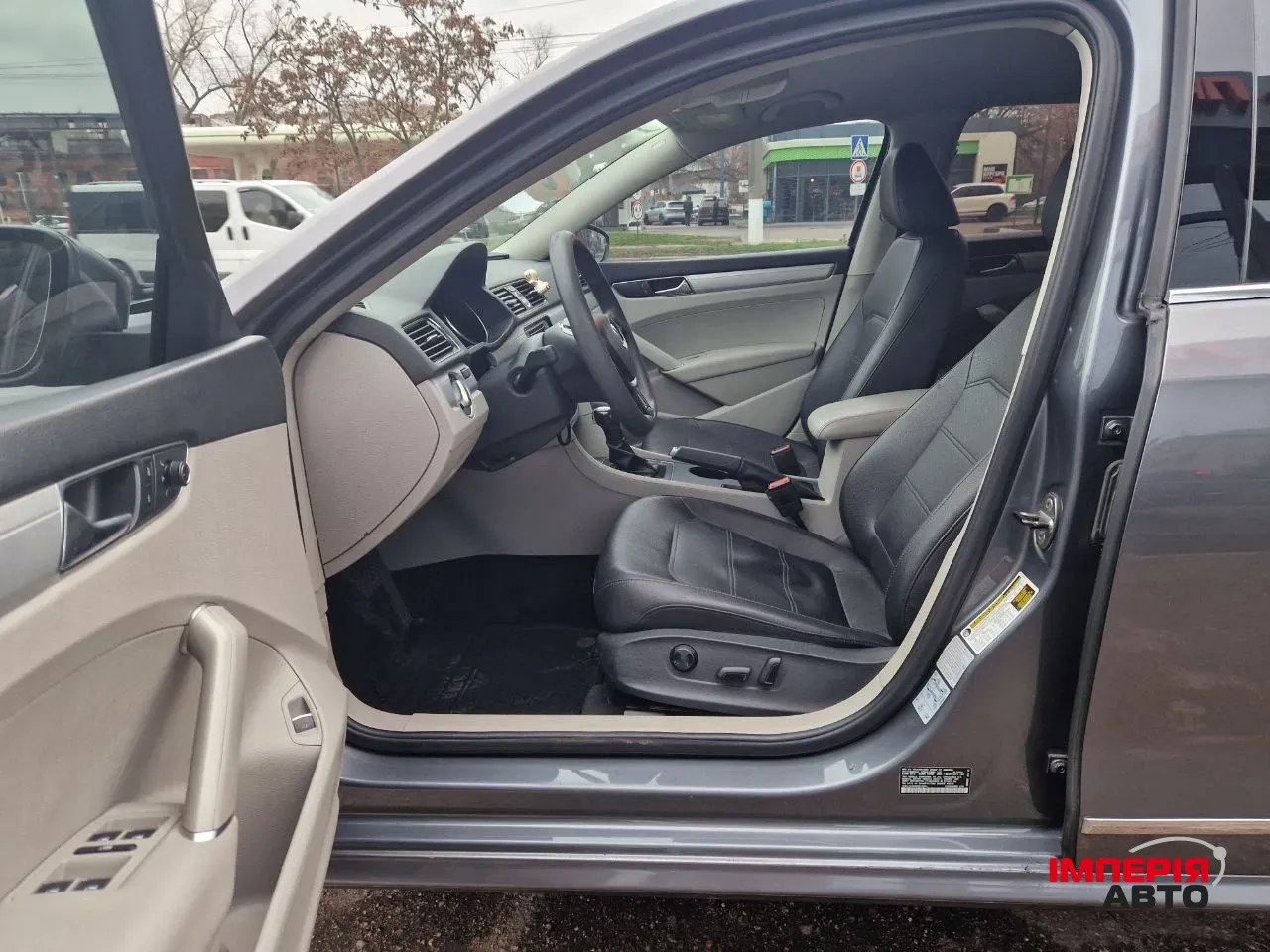 Volkswagen Passat - фото 7