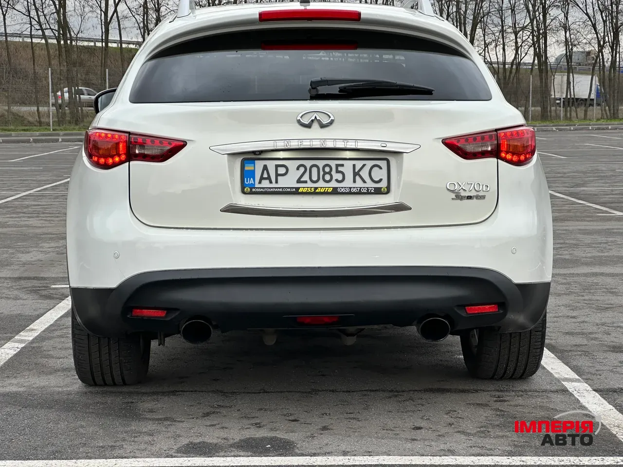 Infiniti FX - фото 6