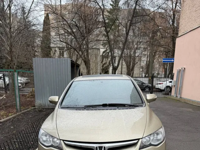 Honda Civic - фото 2