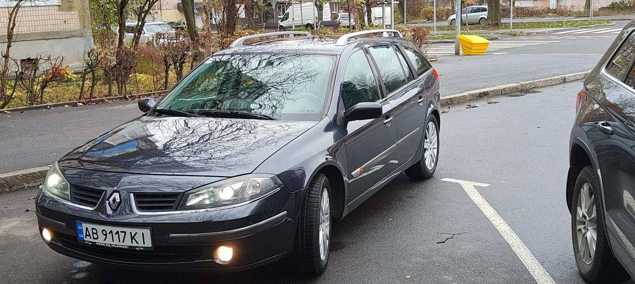 Renault Laguna - фото 5